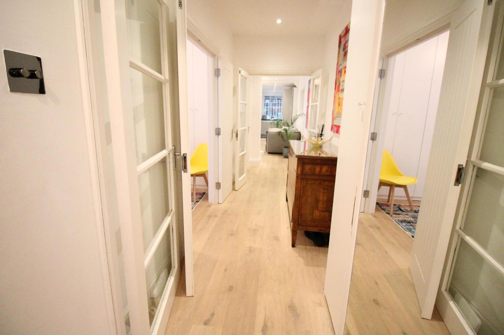 Stylish And Chic Flat 2bed 2bath In Notting Hill Appartamento