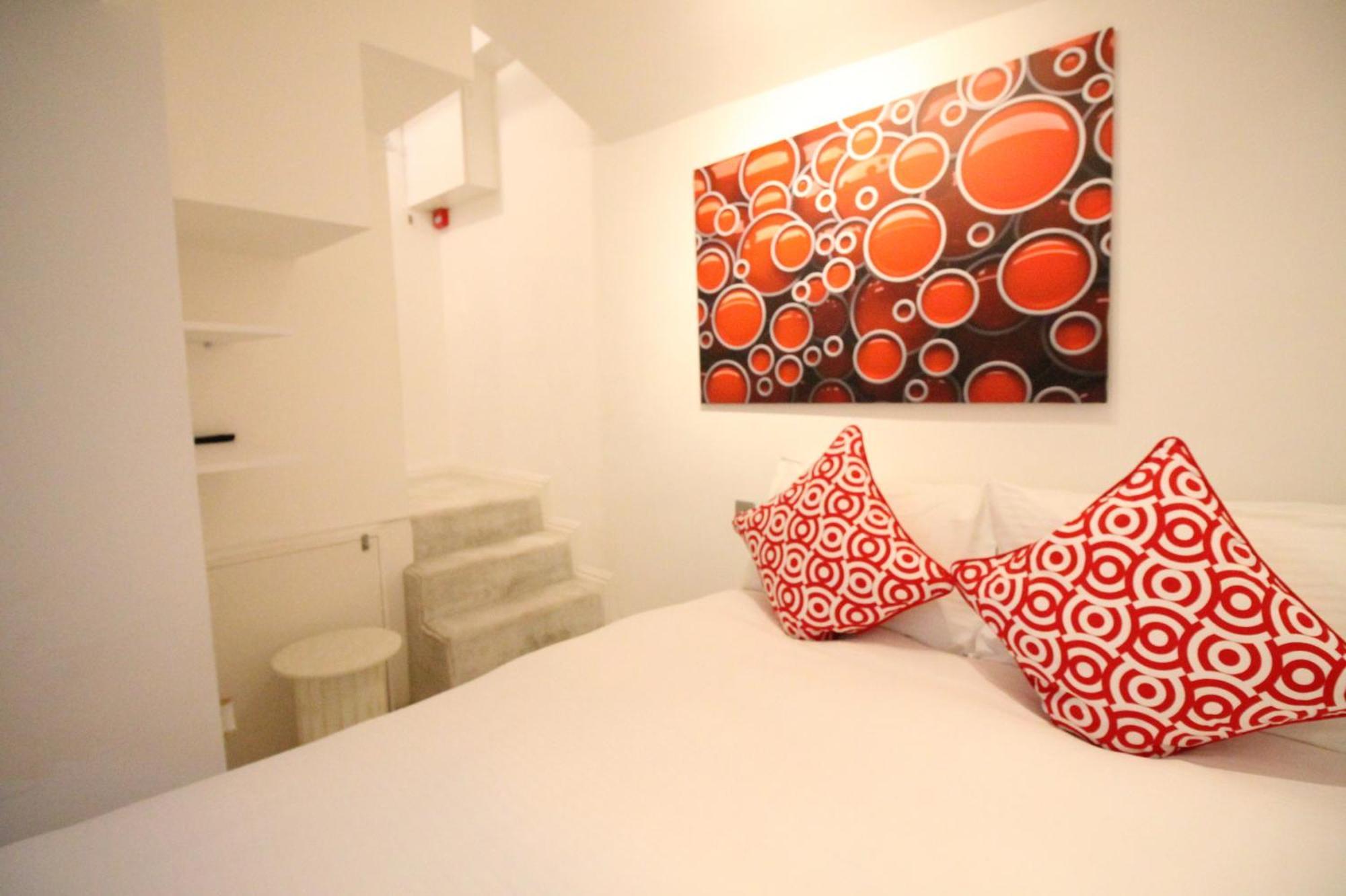 Stylish And Chic Flat 2bed 2bath In Notting Hill * Londra